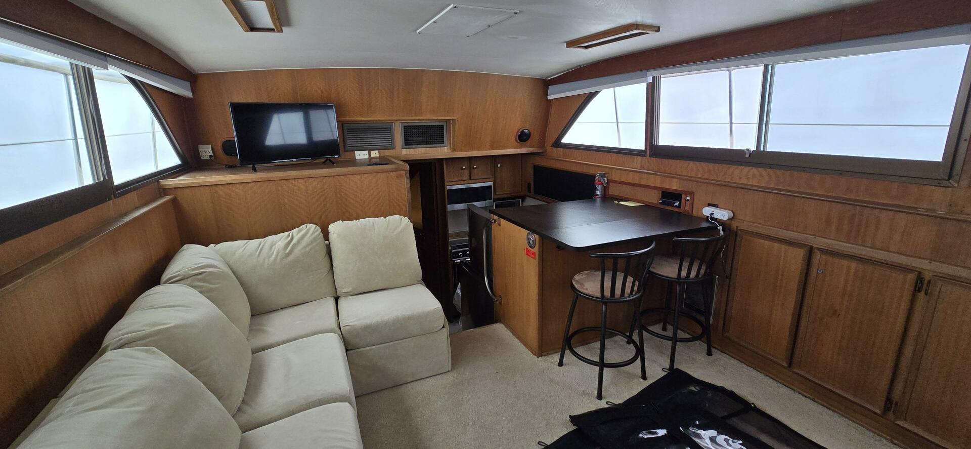 Slide: The Image of Hatteras Double Cabin 1978 - 5165089