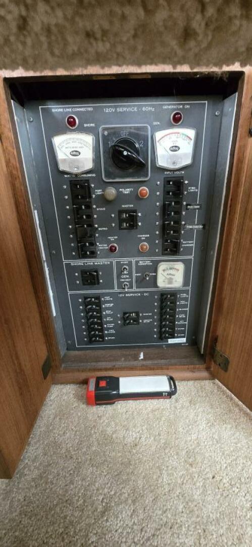 Slide: The Image of Hatteras Double Cabin 1978 - 5165092