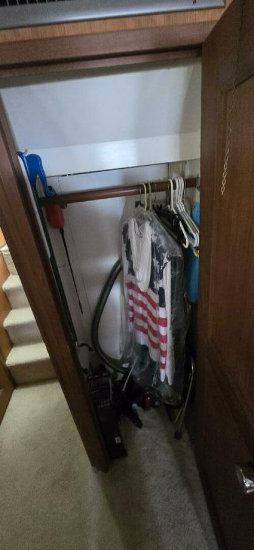 Slide: The Image of Hatteras Double Cabin 1978 - 5165095