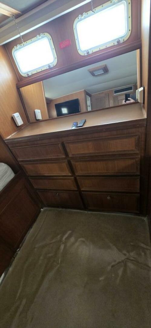 Slide: The Image of Hatteras Double Cabin 1978 - 5165098