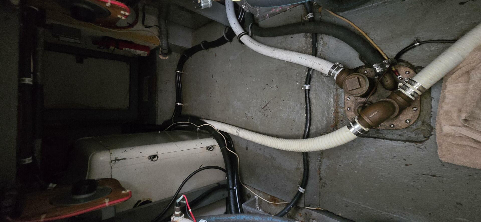 Slide: The Image of Hatteras Double Cabin 1978 - 5165102