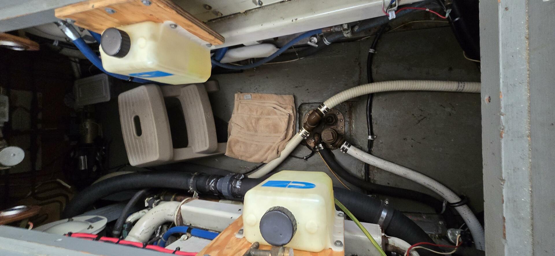 Slide: The Image of Hatteras Double Cabin 1978 - 5165104