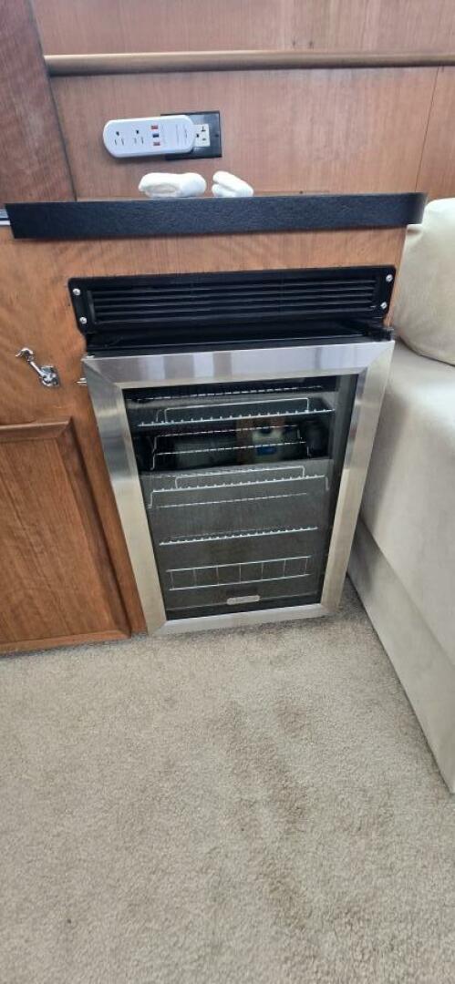 Slide: The Image of Hatteras Double Cabin 1978 - 5165105