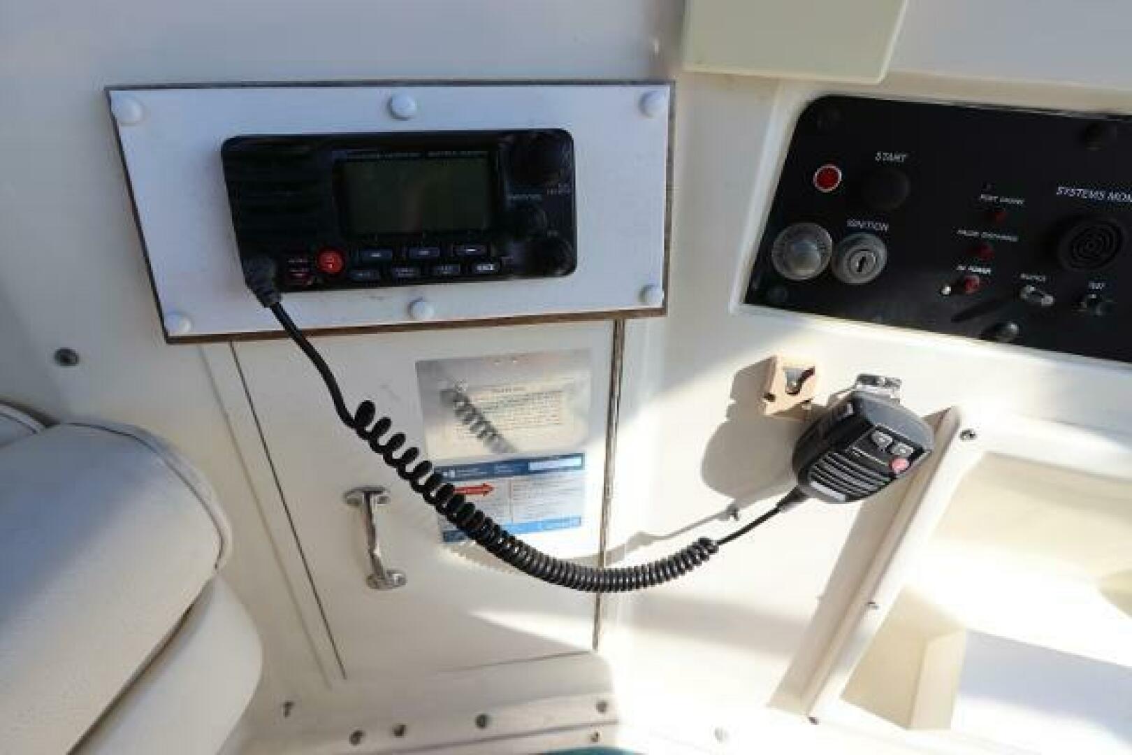 Slide: The Image of Hatteras Double Cabin 1990 - 5008163