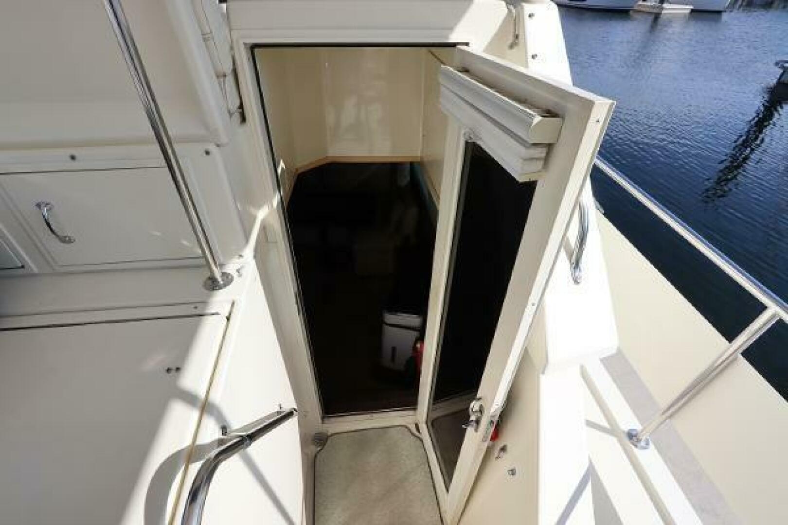 Slide: The Image of Hatteras Double Cabin 1990 - 5008169