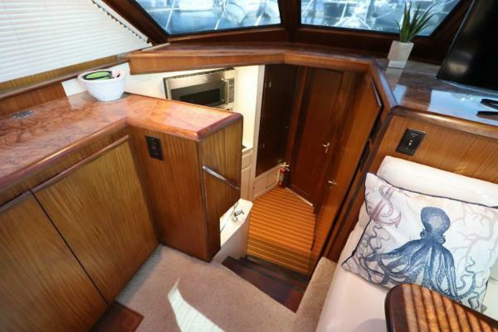 Slide: The Image of Hatteras Double Cabin 1990 - 5008176