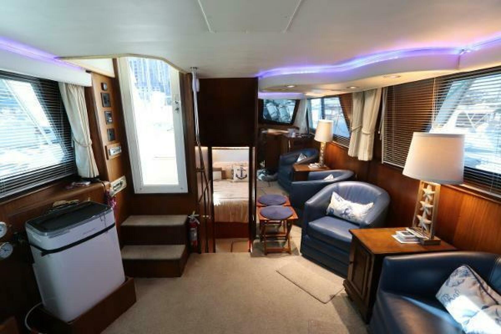 Slide: The Image of Hatteras Double Cabin 1990 - 5008186