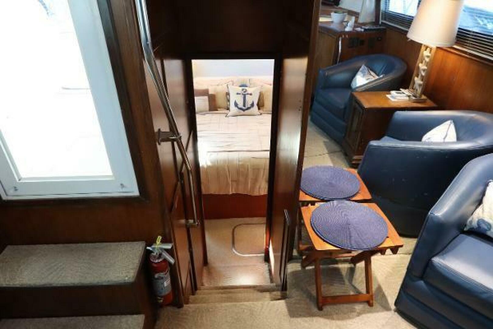 Slide: The Image of Hatteras Double Cabin 1990 - 5008187