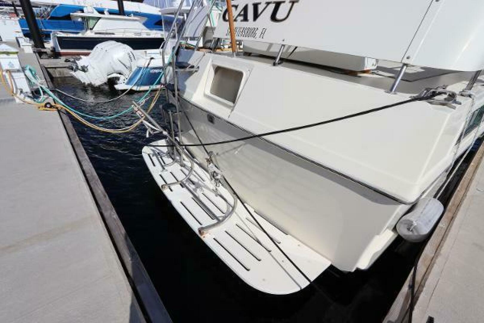 Slide: The Image of Hatteras Double Cabin 1990 - 5008145