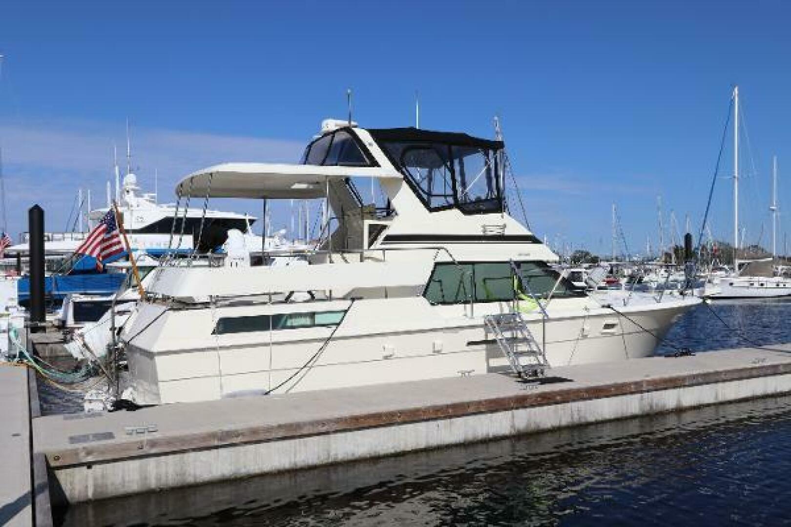 Slide: The Image of Hatteras Double Cabin 1990 - 5008147