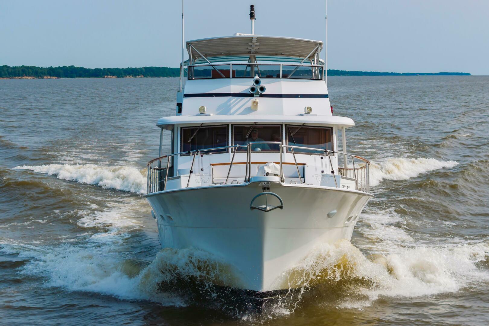 Slide: The Image of 1980 Hatteras Extended Deck Power 9832157 981829152 0 090620250651 4 - 5375844