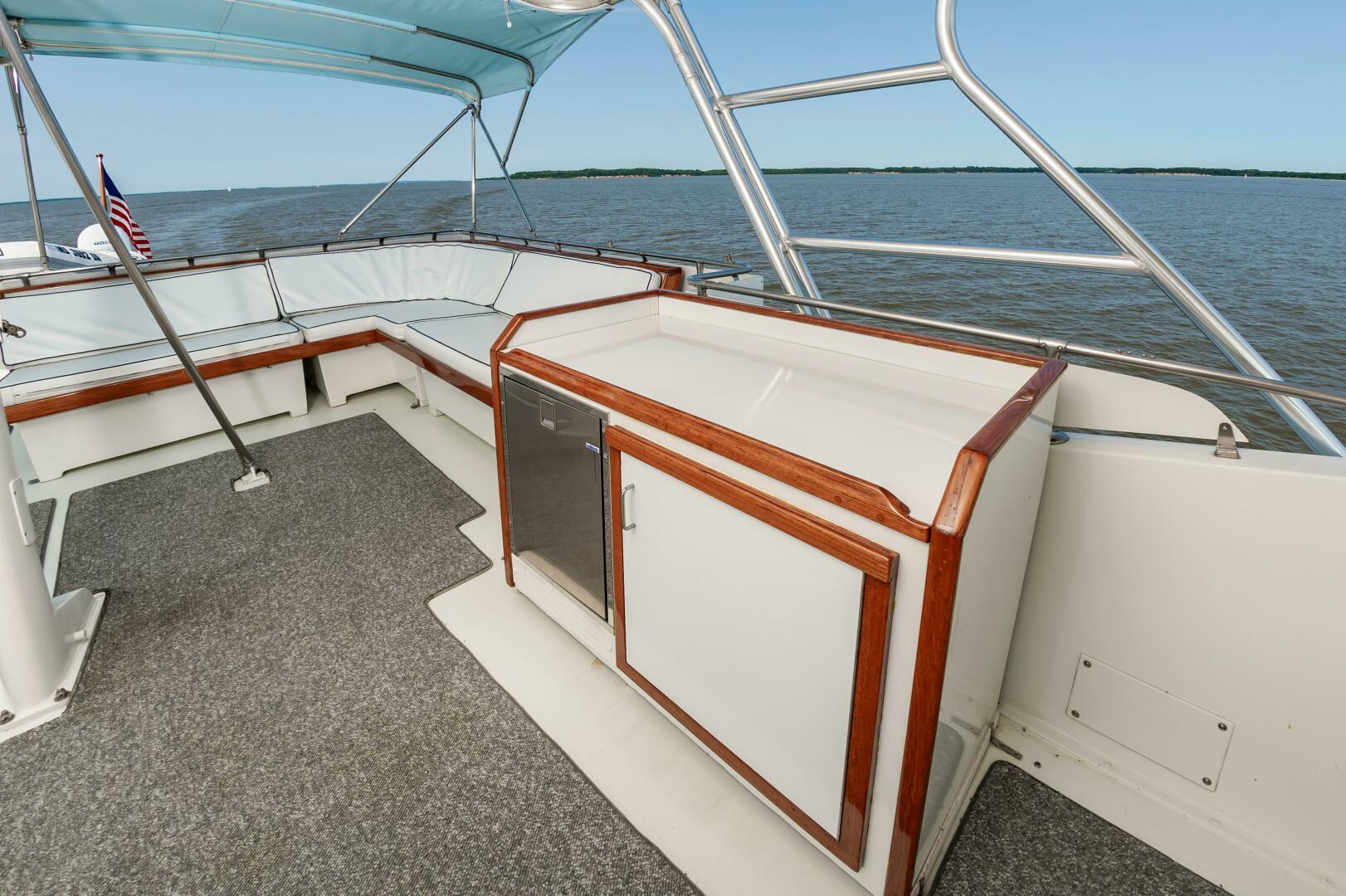Slide: The Image of 1980 Hatteras Extended Deck Power 9832157 981829192 0 090620250655 35 - 5375814