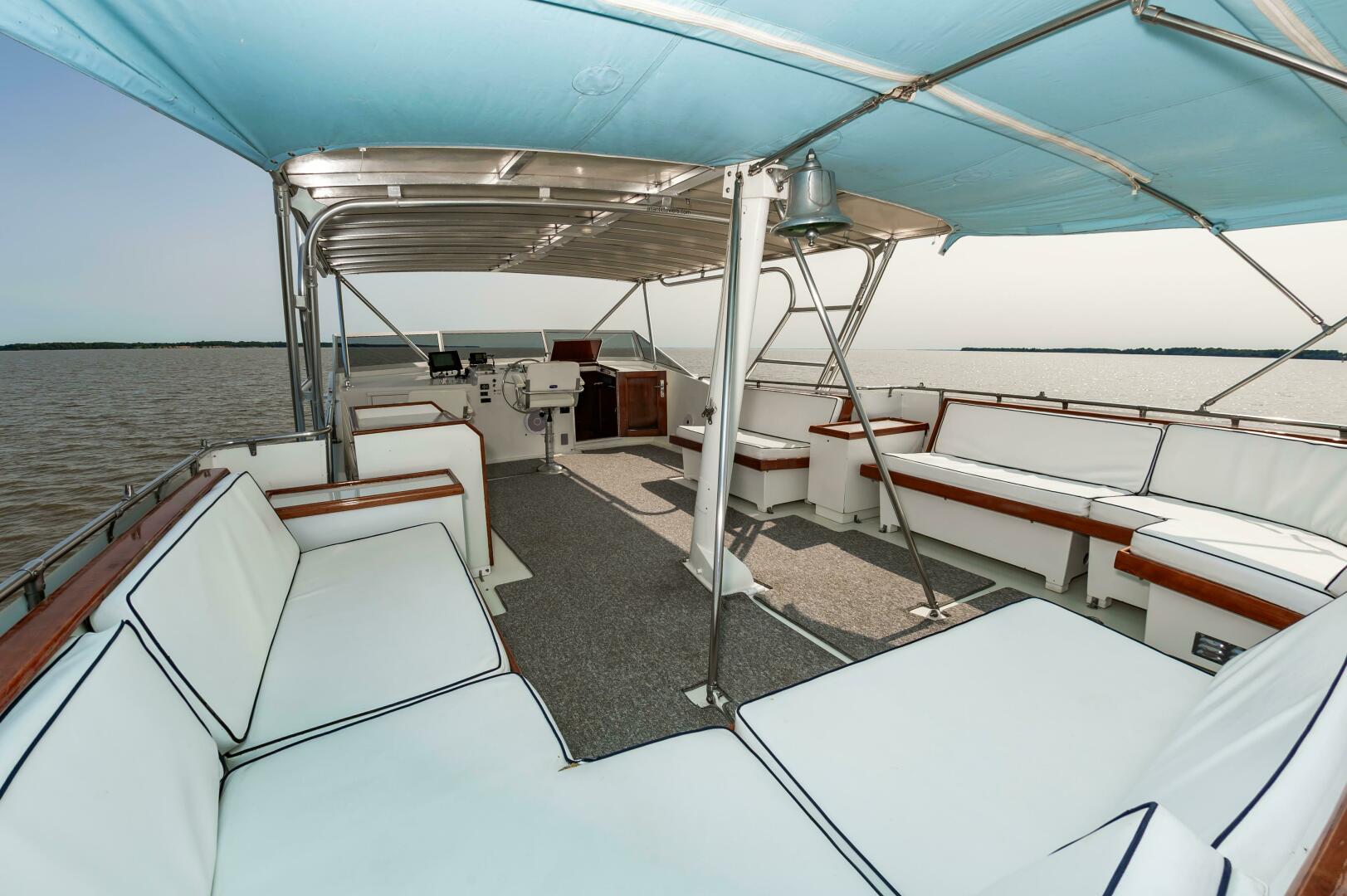 Slide: The Image of 1980 Hatteras Extended Deck Power 9832157 981829194 0 090620250656 36 - 5375813
