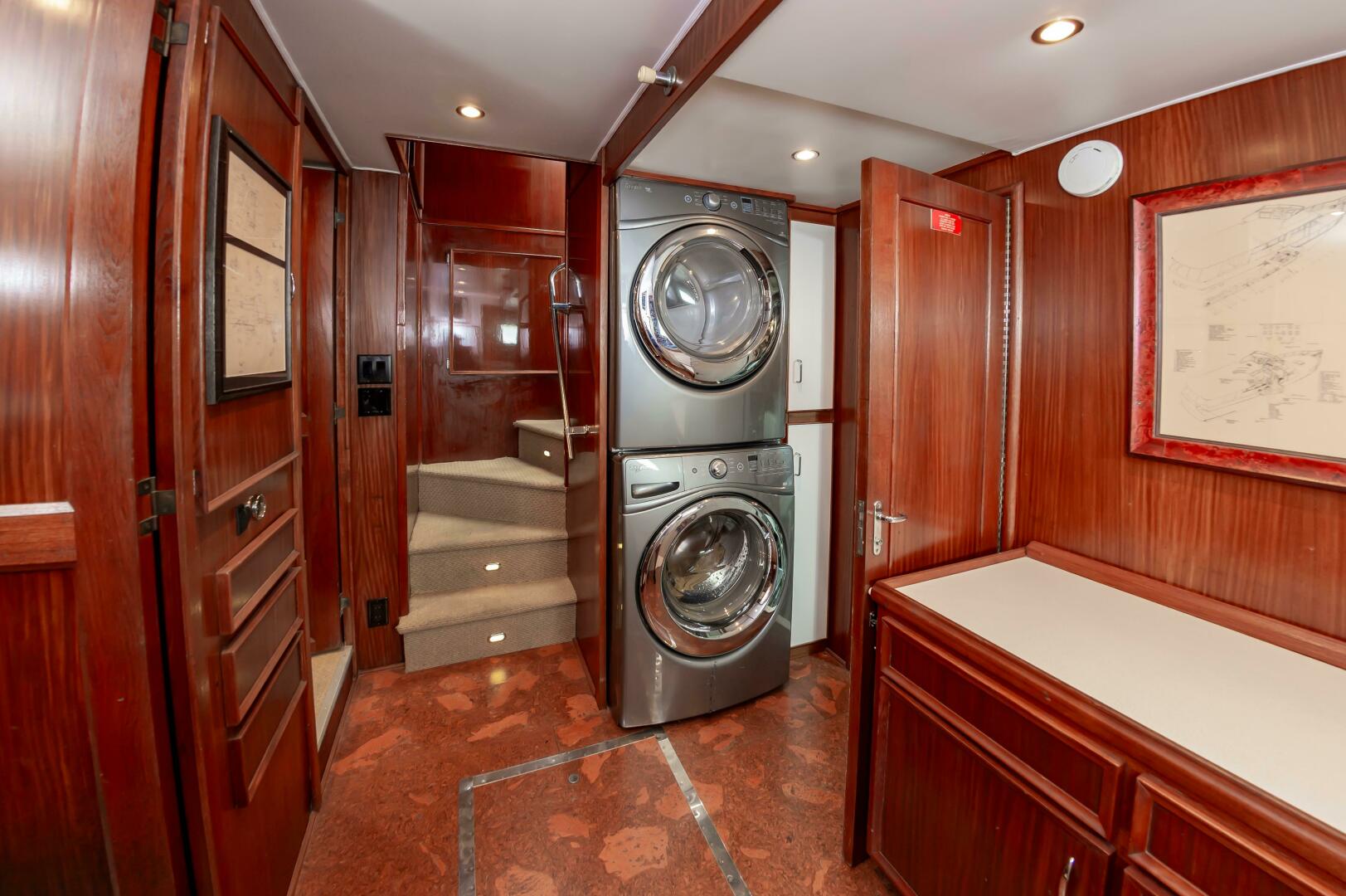 Slide: The Image of 1980 Hatteras Extended Deck Power 9832157 981829228 0 090620250659 65 - 5375788