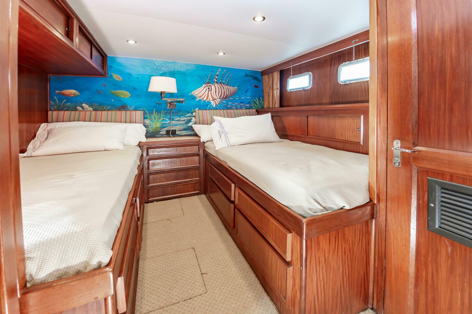 Slide: The Image of 1980 Hatteras Extended Deck Power 9832157 981829216 0 090620250657 53 - 5375801