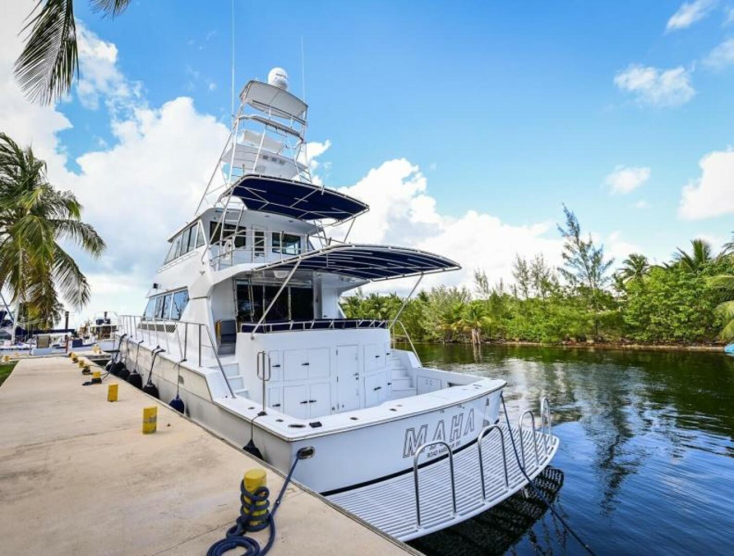 Slide: The Image of Hatteras Flybridge 2000 - 4088795