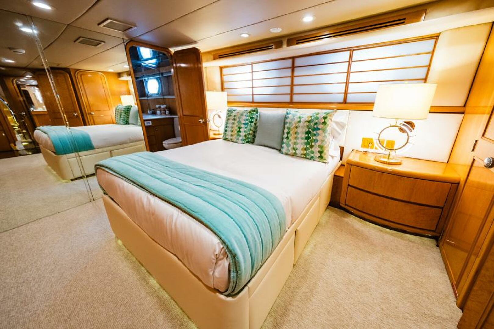 Slide: The Image of Port Aft Queen - 4879807
