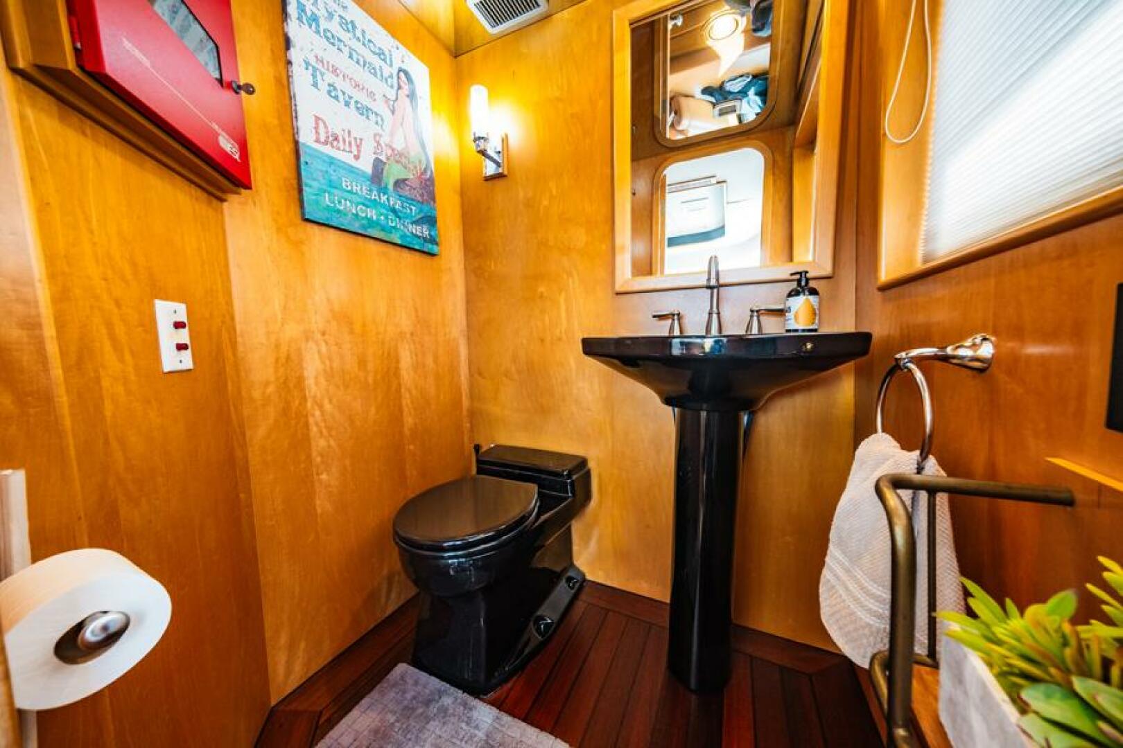 Slide: The Image of Pilothouse Day Head - 4879842