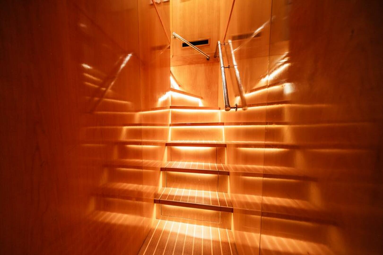 Slide: The Image of Steps to Crew Area - 4879850