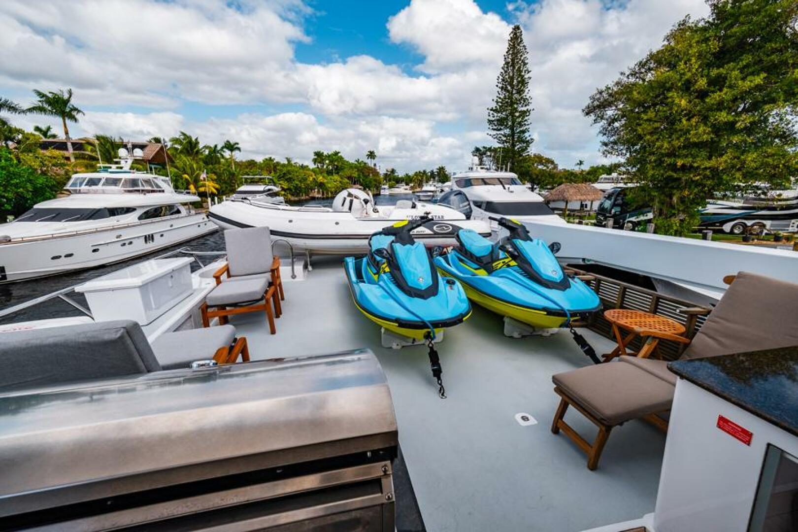 Slide: The Image of Boat Deck - 4879871