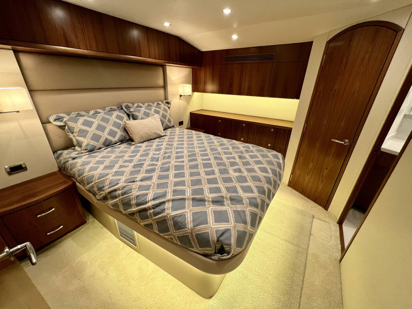 Slide: The Image of Hatteras 59 Change Order- Master Stateroom 2021 Hatteras GT59 Convertible-Change Order - 3947348