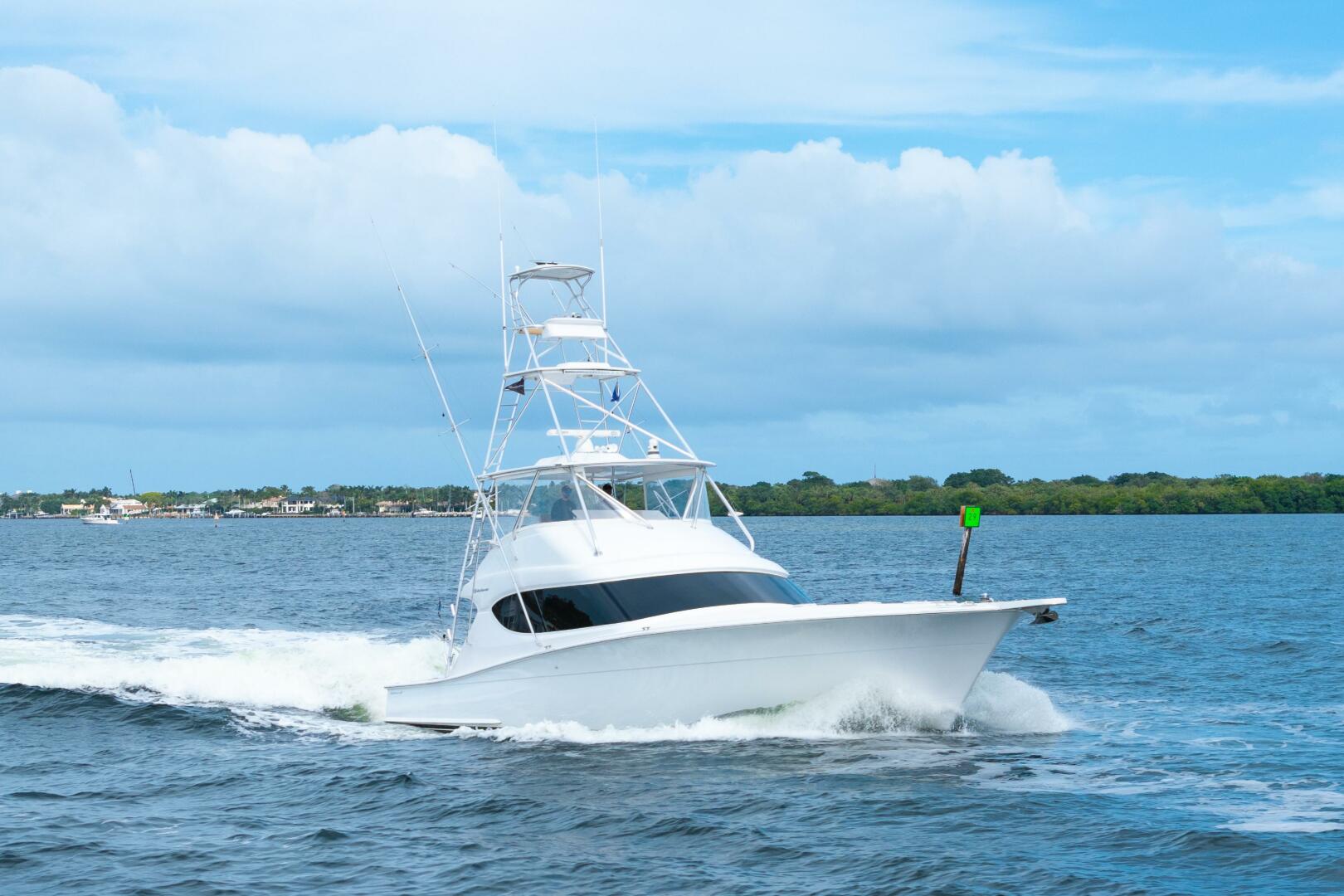 Slide: The Image of Hatteras GT60 - 4182016