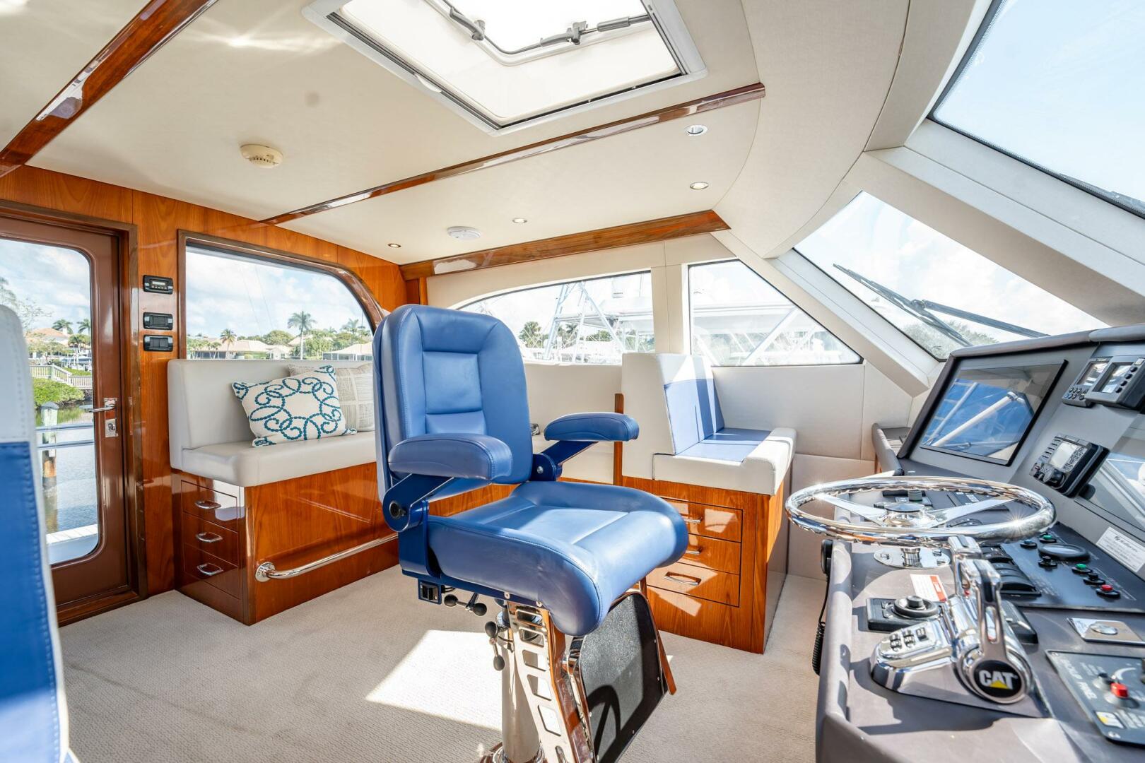 Slide: The Image of Hatteras GT63 2018 - 5021217