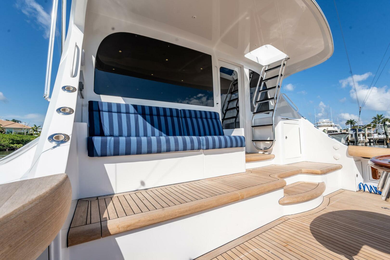 Slide: The Image of Hatteras GT63 2018 - 5021236