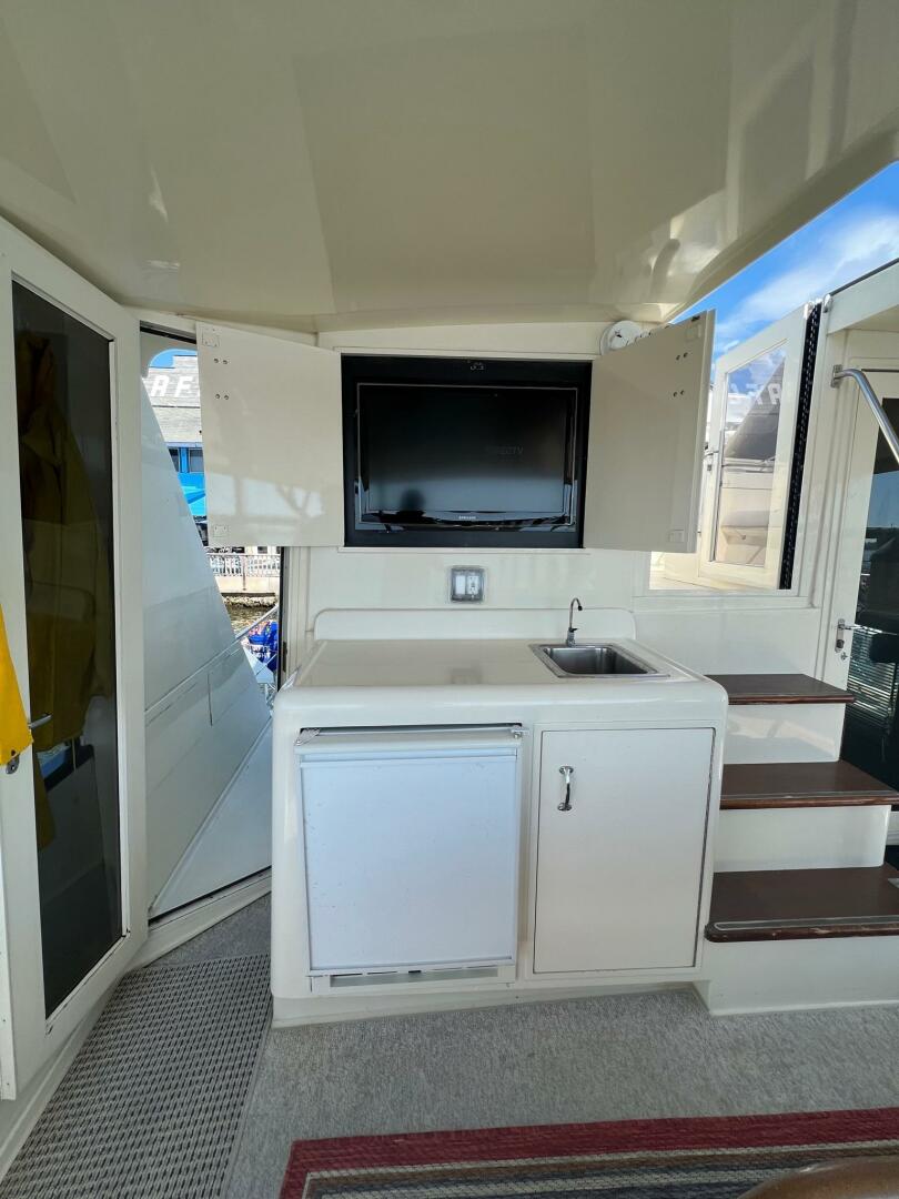 Slide: The Image of Hatteras Motor Yacht 1990 - 4131178