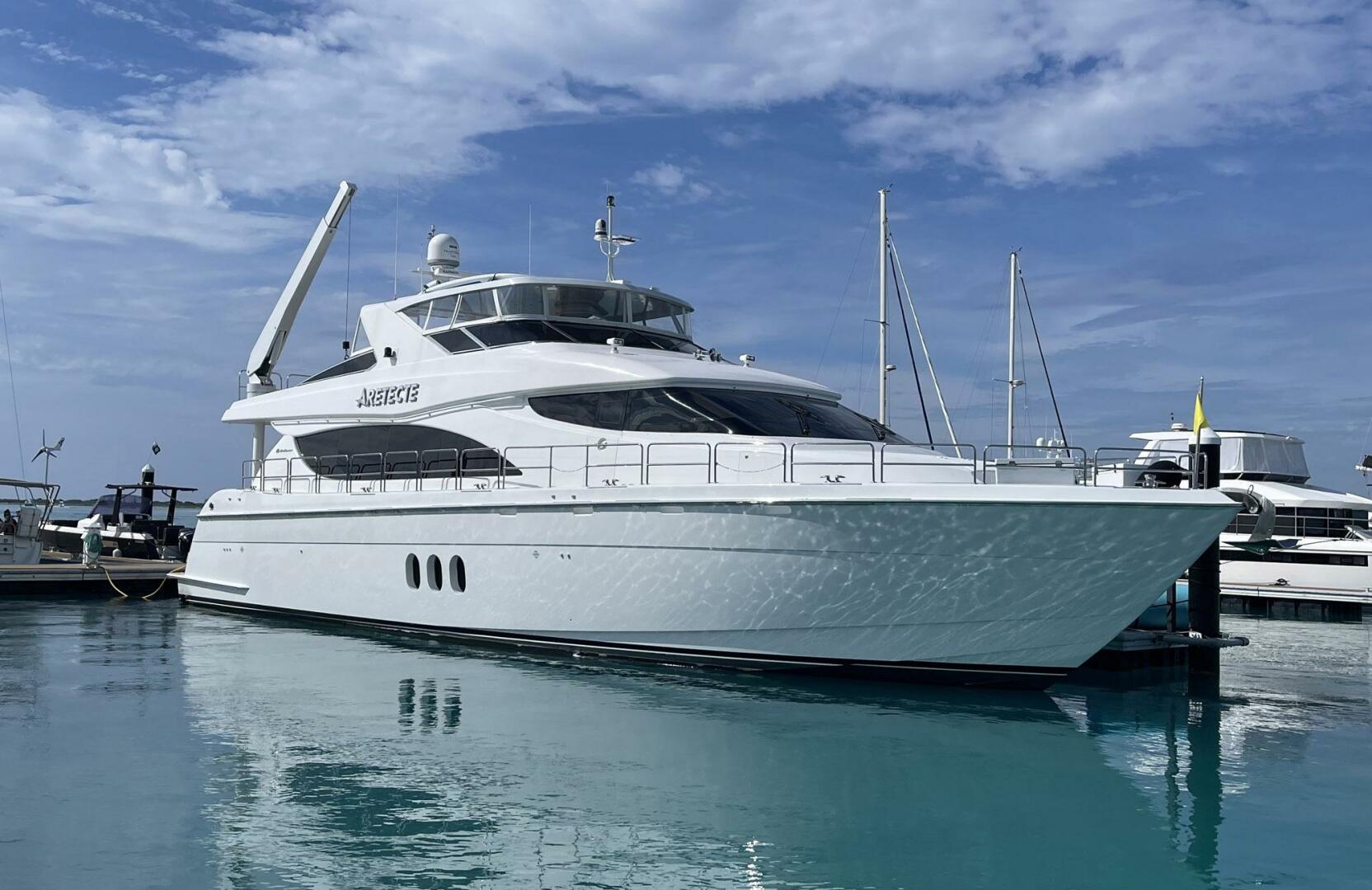 Slide: The Image of Hatteras Motor Yacht 2004 - 3964955