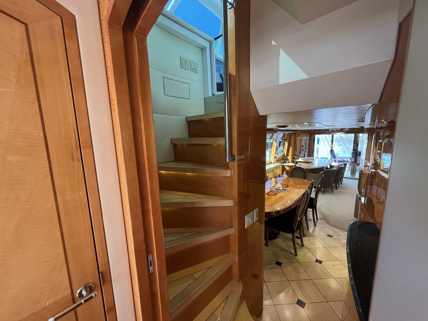 Slide: The Image of Hatteras Motor Yacht 2004 - 3964992