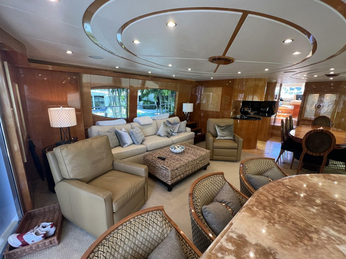 Slide: The Image of Hatteras Motor Yacht 2004 - 3964978