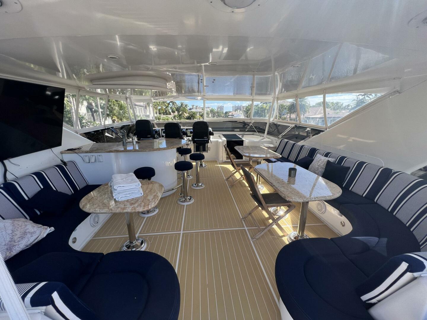 Slide: The Image of Hatteras Motor Yacht 2004 - 3965034