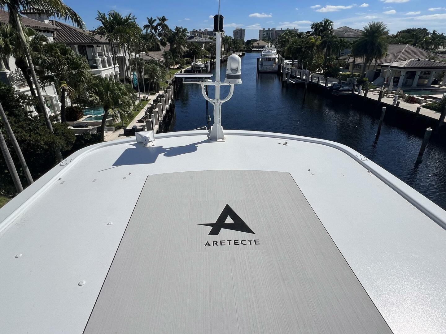 Slide: The Image of Hatteras Motor Yacht 2004 - 3965035