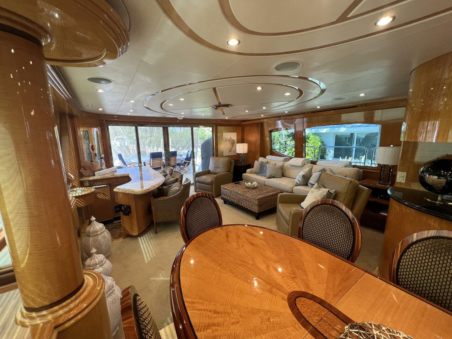 Slide: The Image of Hatteras Motor Yacht 2004 - 3964985