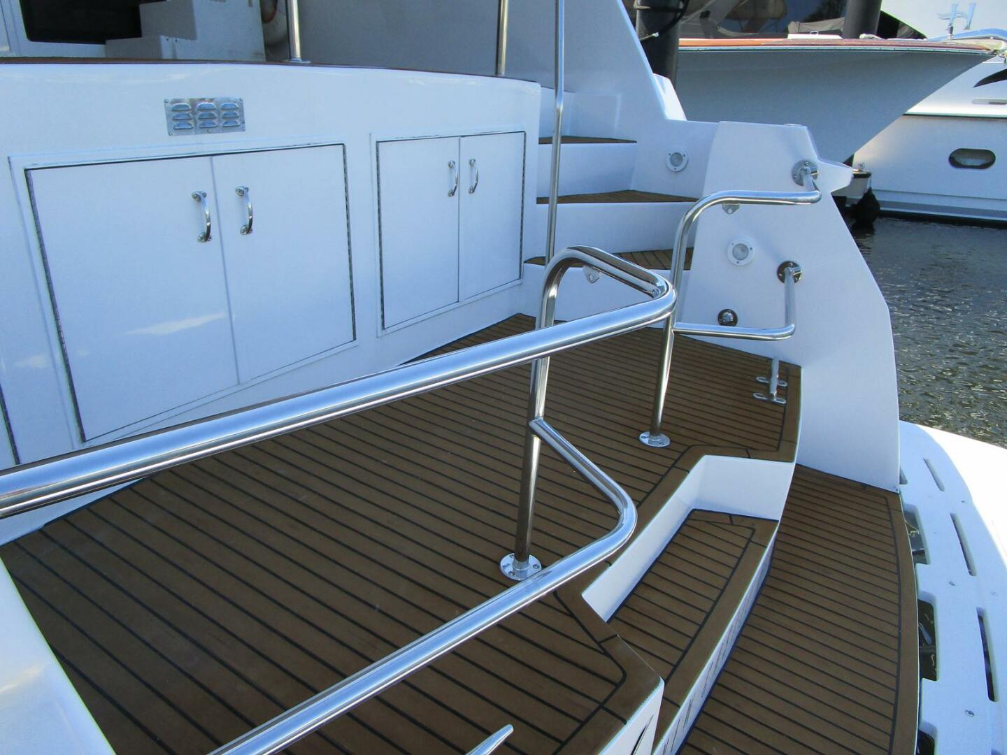 Slide: The Image of Sport Deck Steps  - 5121451