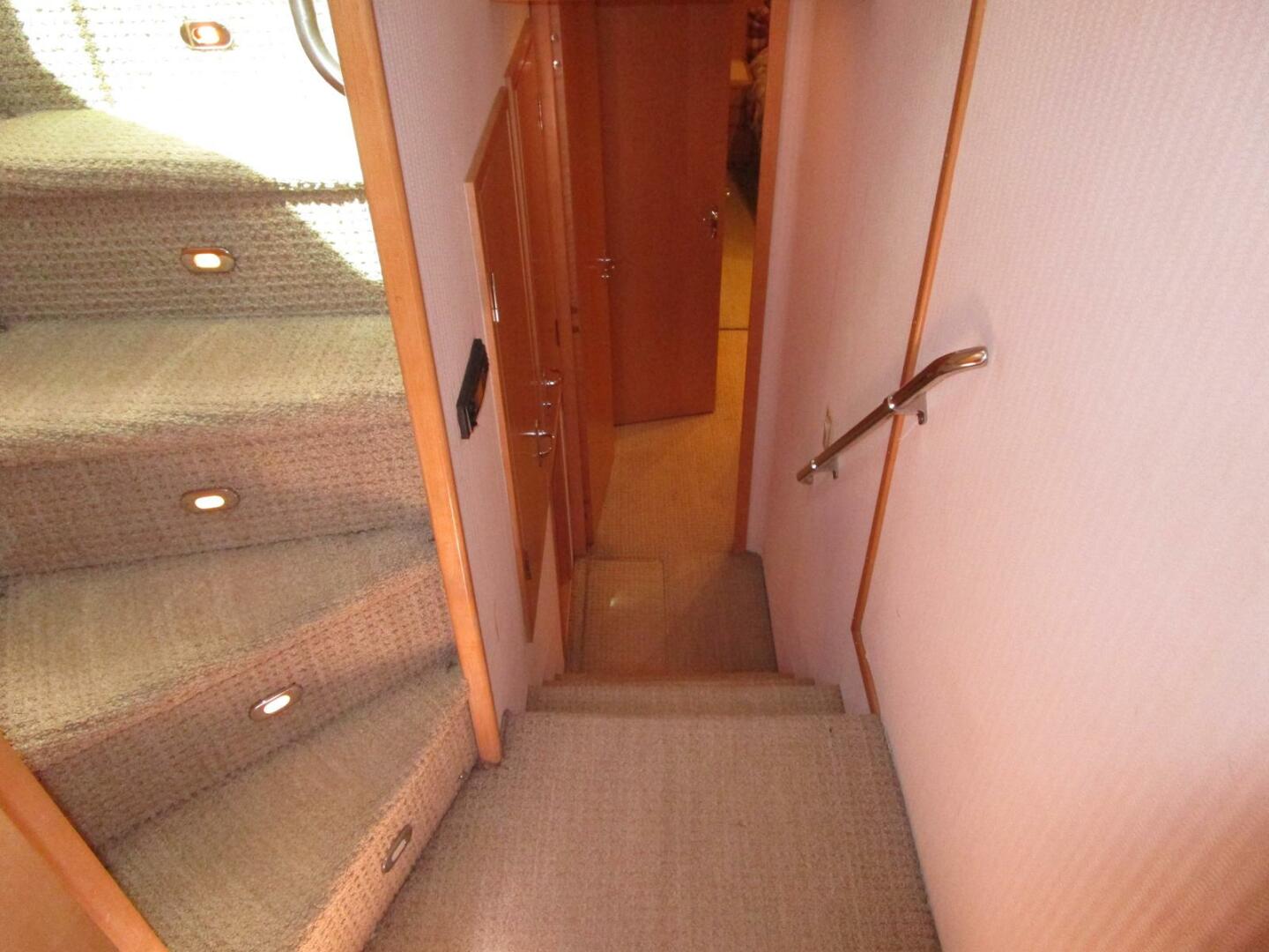 Slide: The Image of Forward Companionway  - 5121463