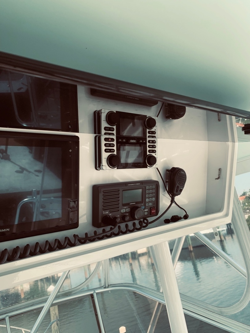 Slide: The Image of Hatteras Sportfish 1979 - 1297839