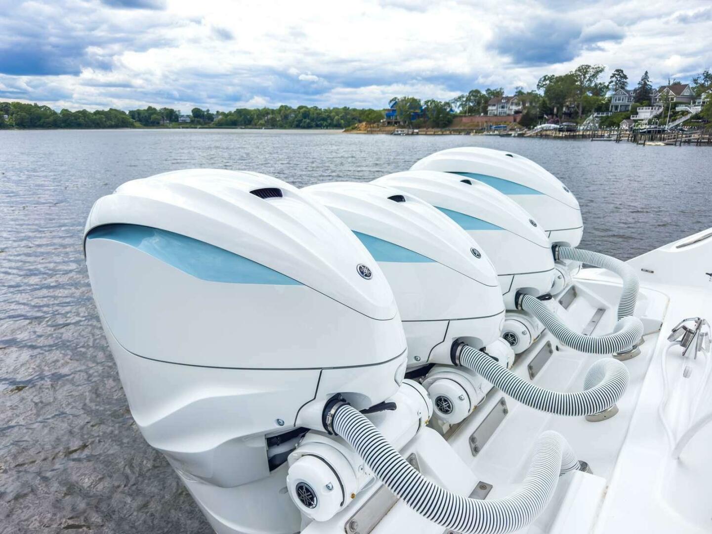 Slide: The Image of HCB 42 Lujo 2023 - 5344943