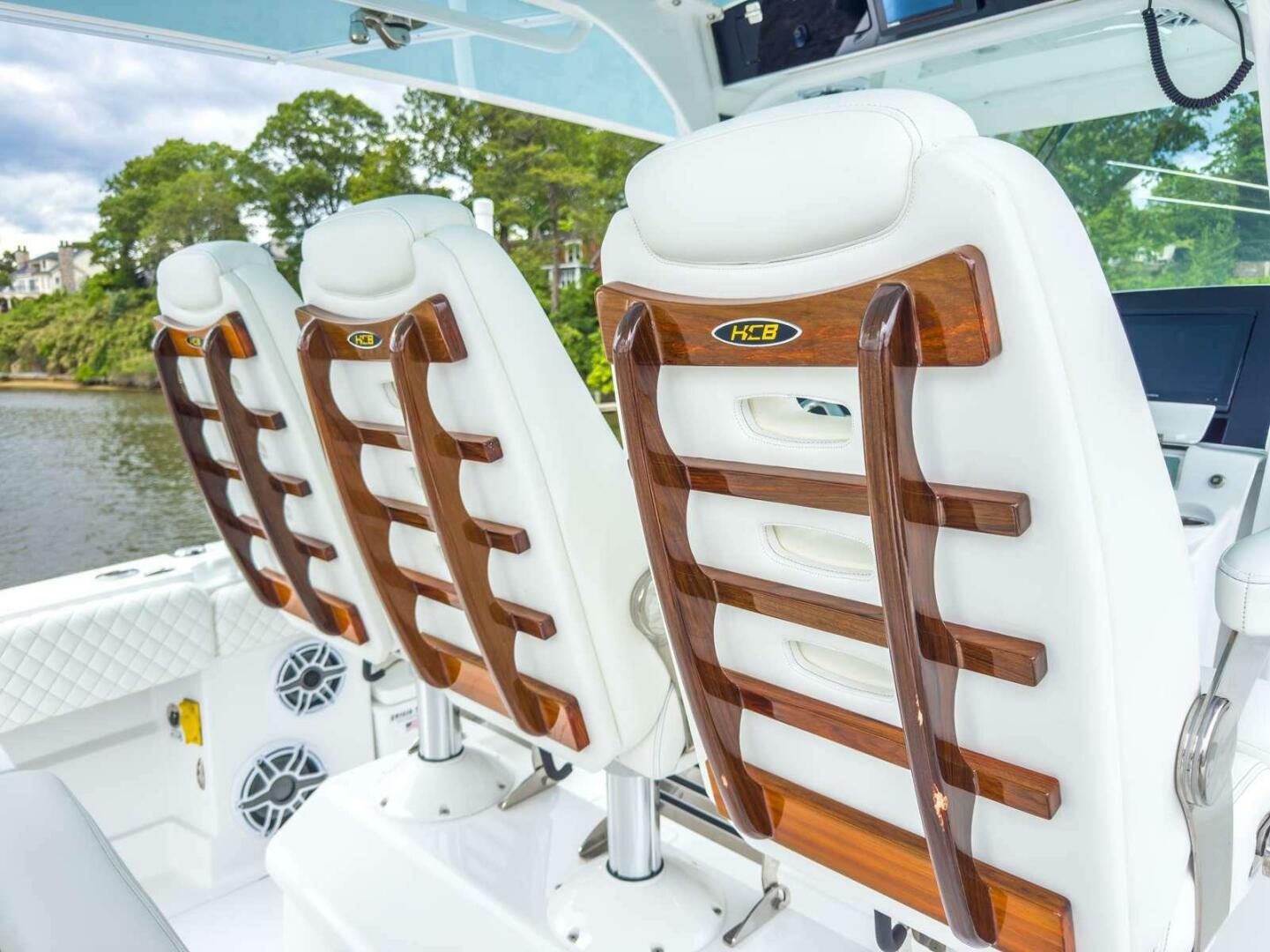 Slide: The Image of HCB 42 Lujo 2023 - 5344948