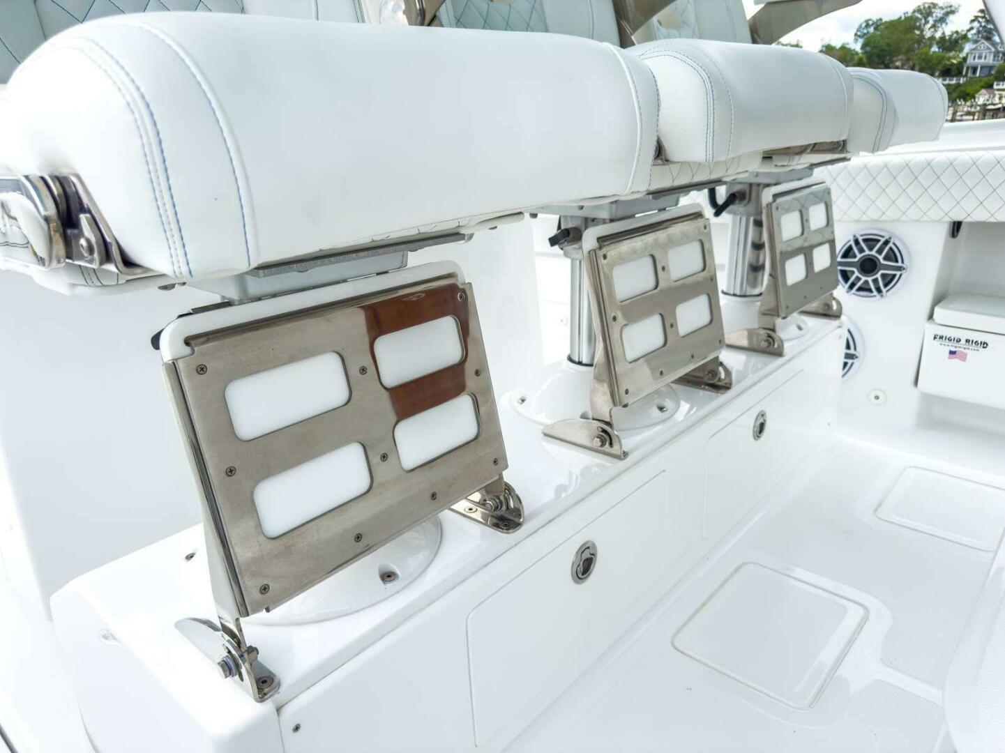 Slide: The Image of HCB 42 Lujo 2023 - 5344949