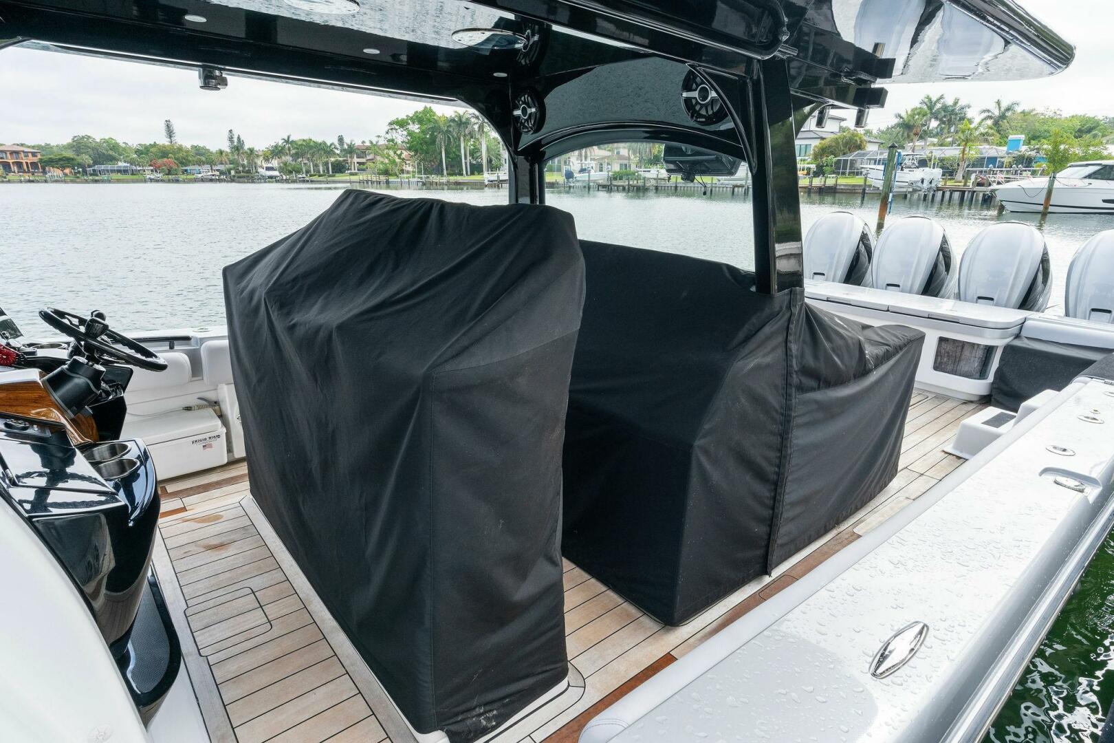 Slide: The Image of 2020 HCB 53 Suenos Lovin Life - 3722760