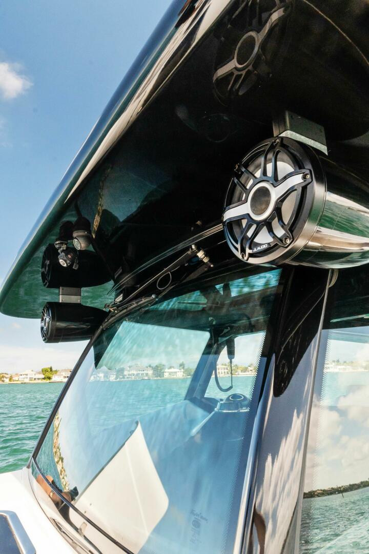 Slide: The Image of 2020 HCB 53 Suenos Lovin Life - 3722777