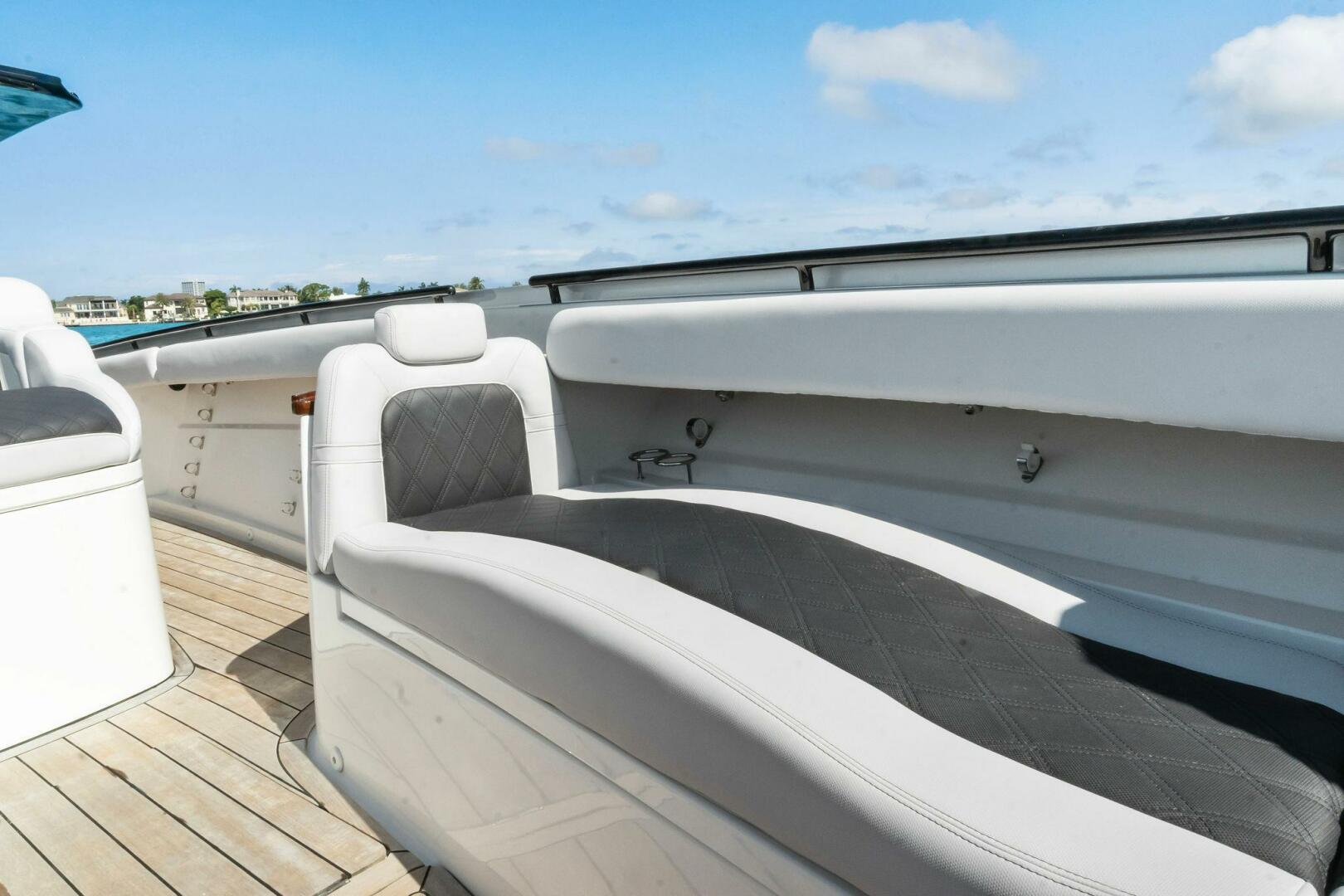 Slide: The Image of 2020 HCB 53 Suenos Lovin Life - 3722787