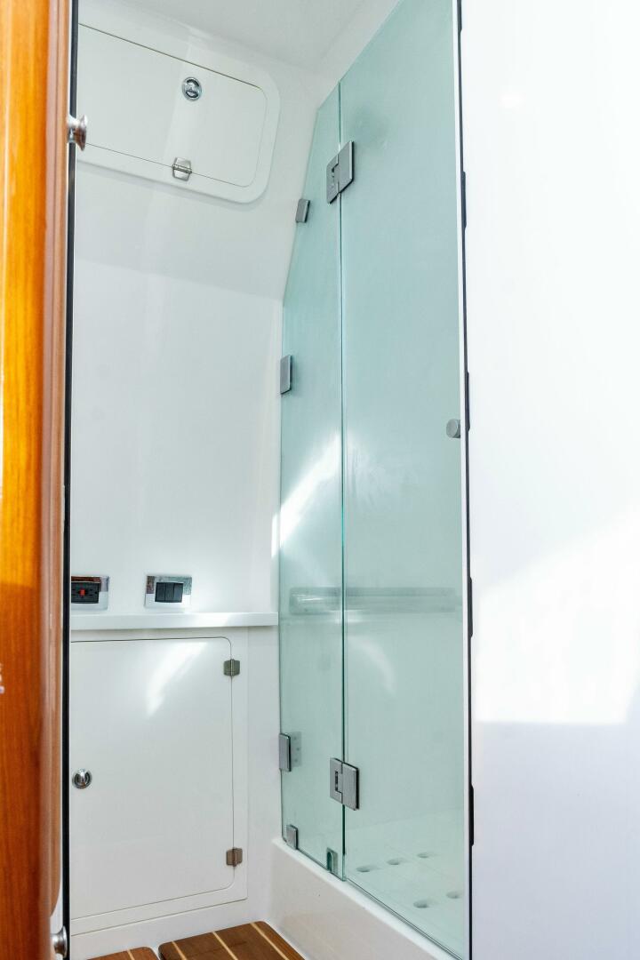 Slide: The Image of 2020 HCB 53 Suenos Lovin Life - 3722798
