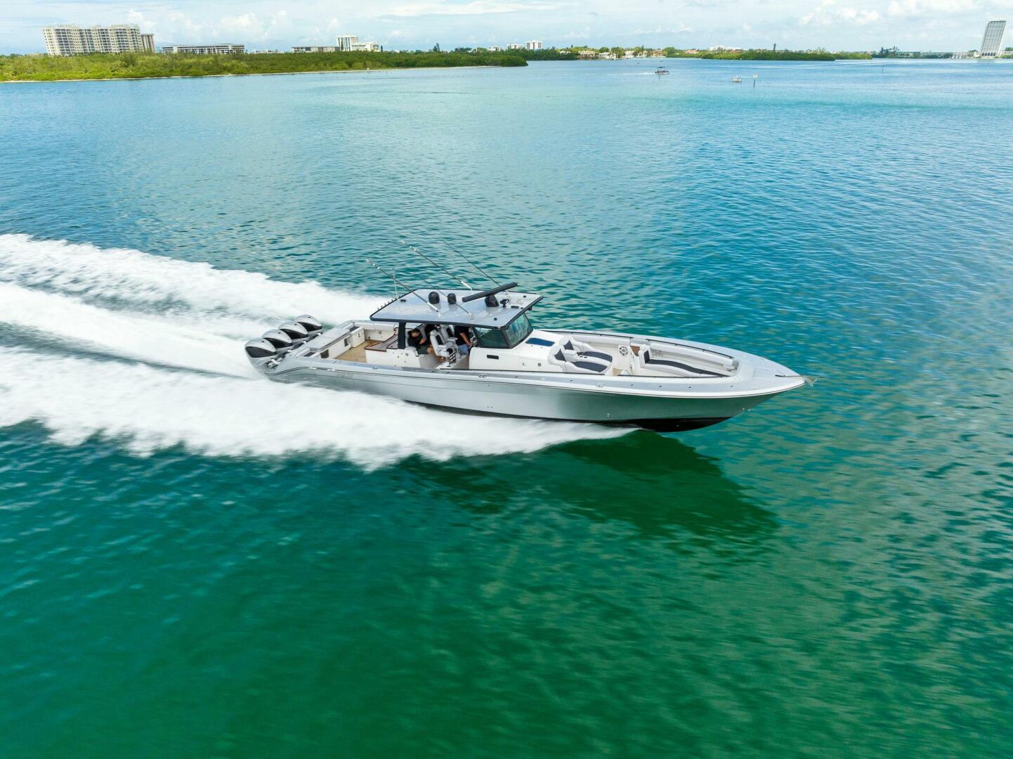 Slide: The Image of 2020 HCB 53 Suenos Lovin Life - 3722801