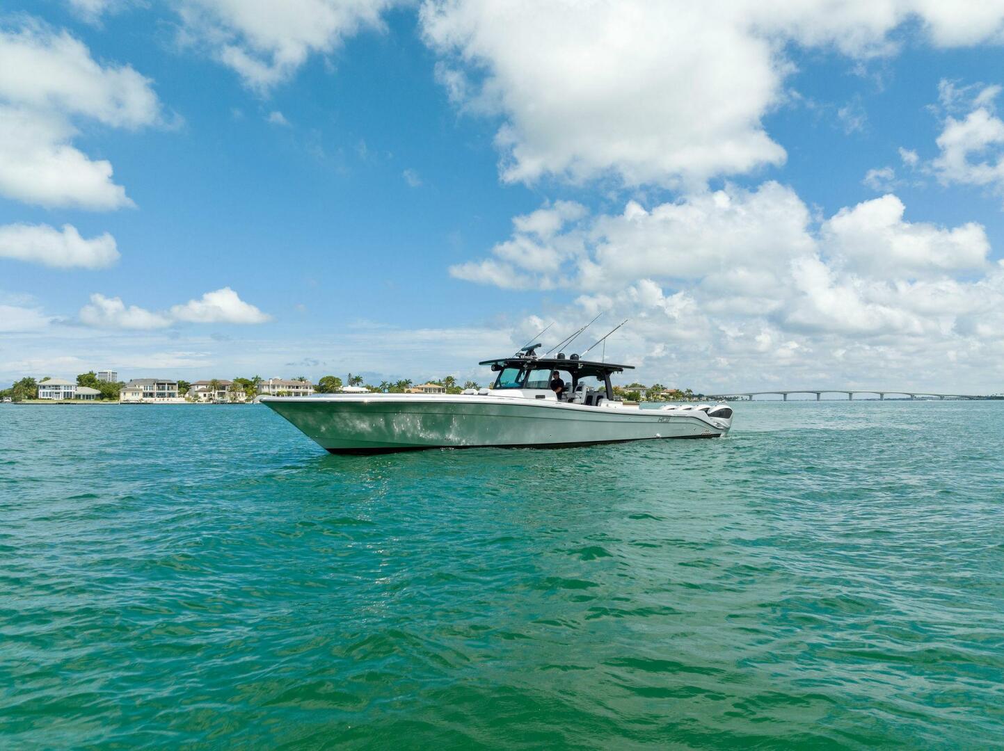 Slide: The Image of 2020 HCB 53 Suenos Lovin Life - 3722805