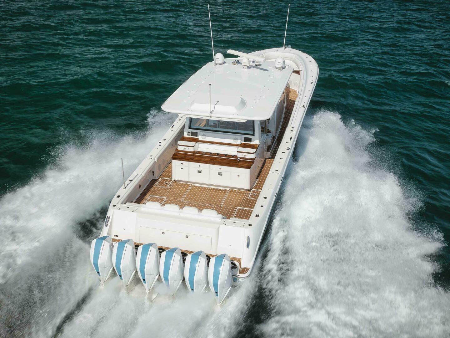 Slide: The Image of HCB 65 Estrella 2022 - 4427312