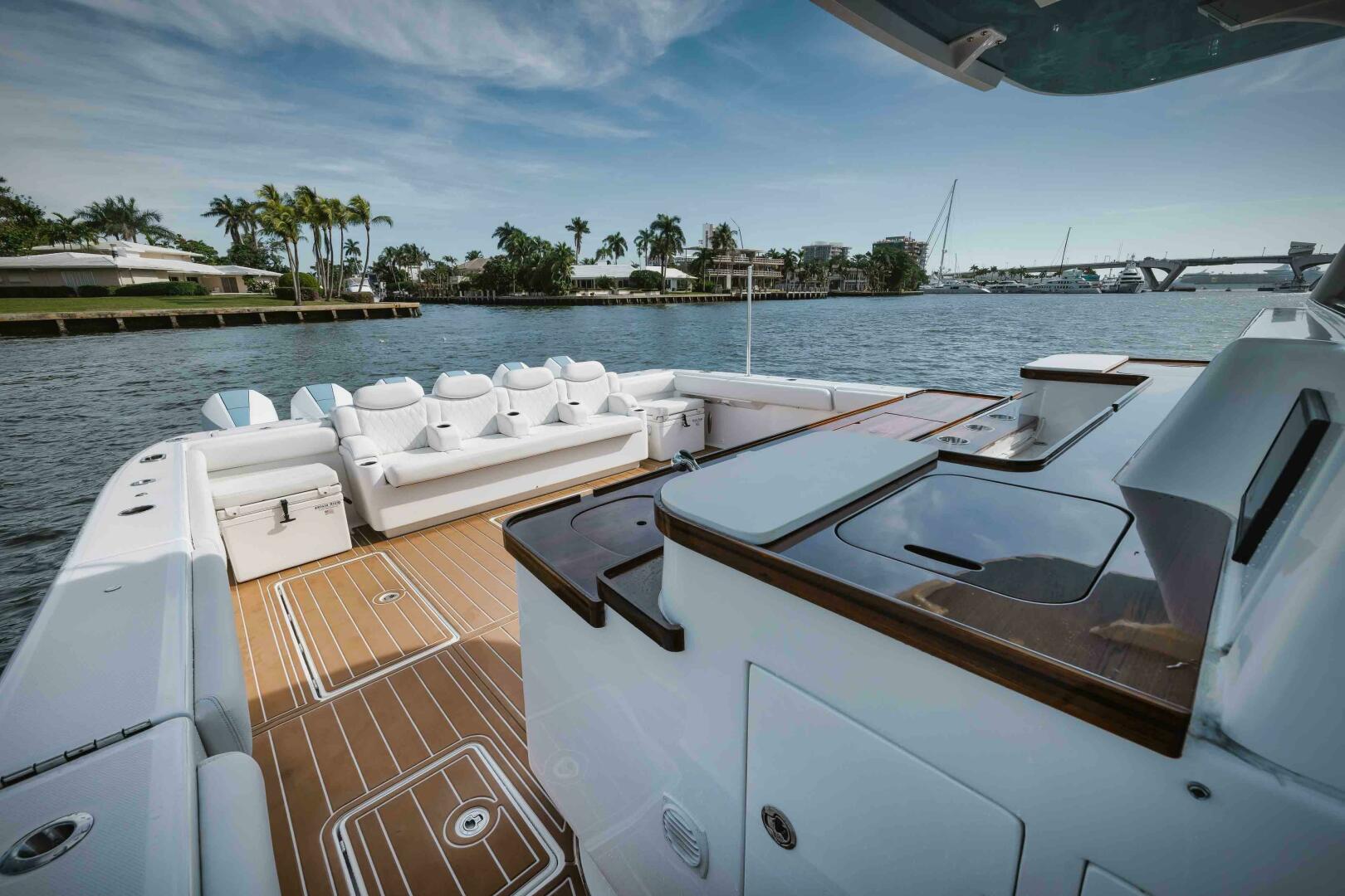 Slide: The Image of HCB 65 Estrella 2022 - 4427316