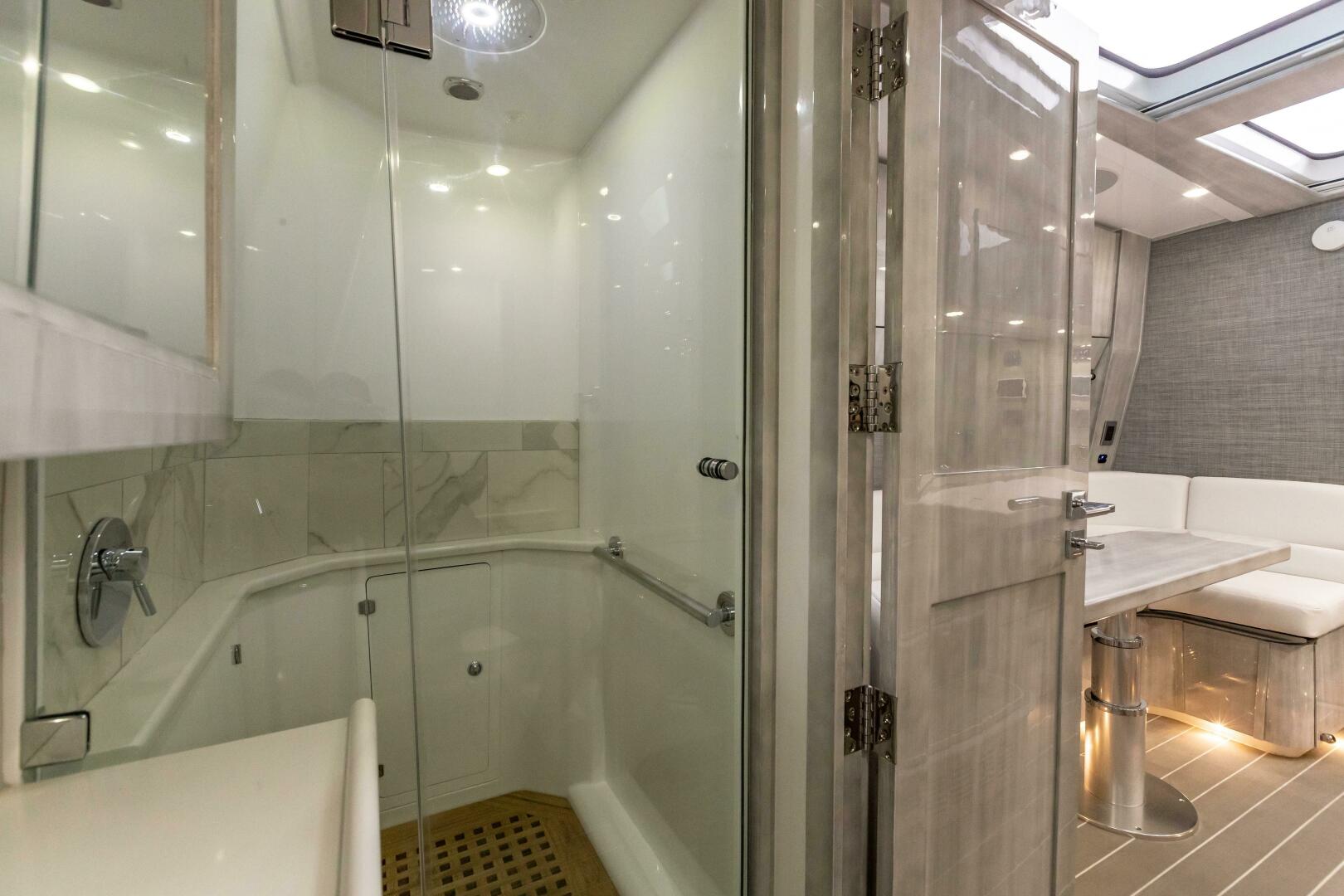 Slide: The Image of HCB 65 Estrella 2022 - 4427323